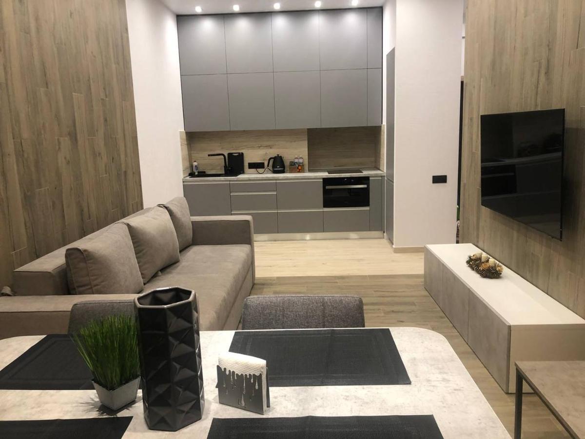 25d-floor sky luxury apartment! Fantastic view! Kiev Extérieur photo